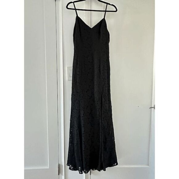 Fame and Partners Lupin Black Lace Maxi Gown with Slit in Size 8 - Picture 3 of 9